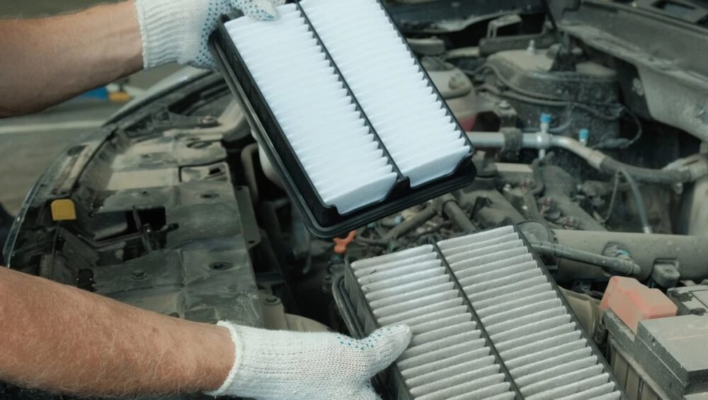 What Does an Air Filter Do in a Car?