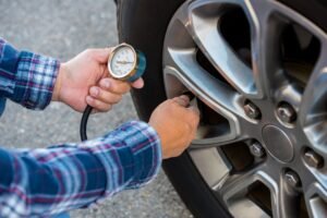 How to Check Tire Pressure Properly?